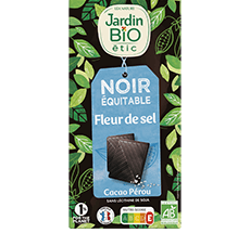 Organic dark chocolate with flower of salt