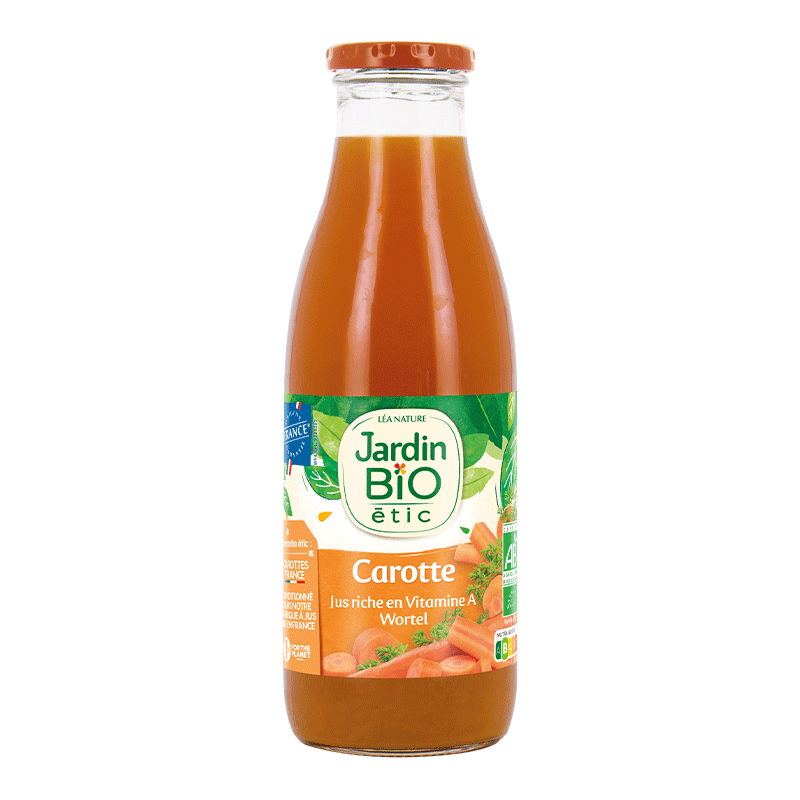 Organic pure carrot juice