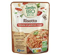 Organic risotto with tomato and red pepper